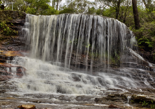 Weeping Rock - Wentworth Falls